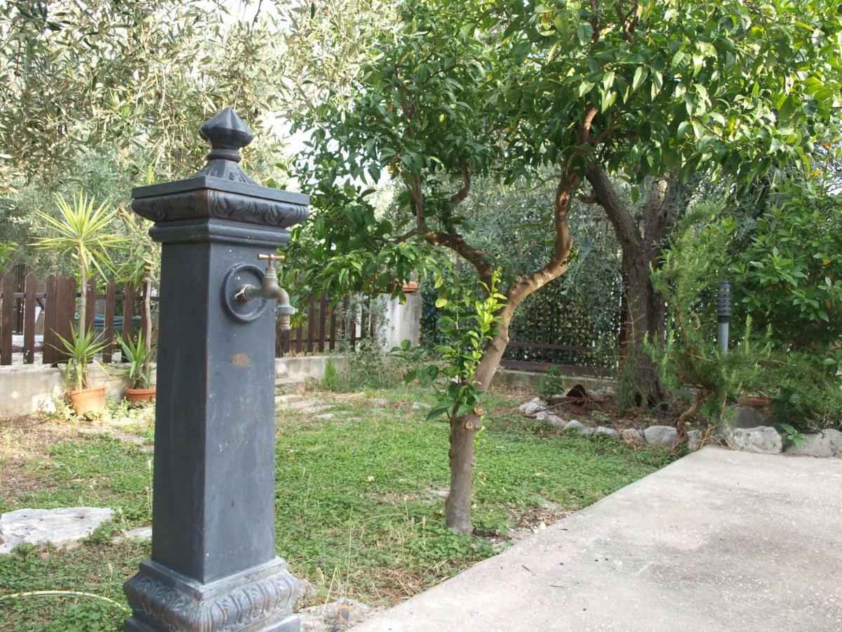 Villa Fralu Mattinata Kültér fotó